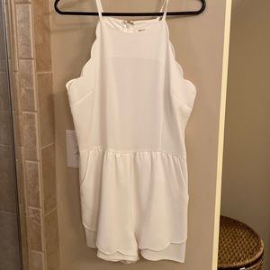 White scallop neck shorts romper